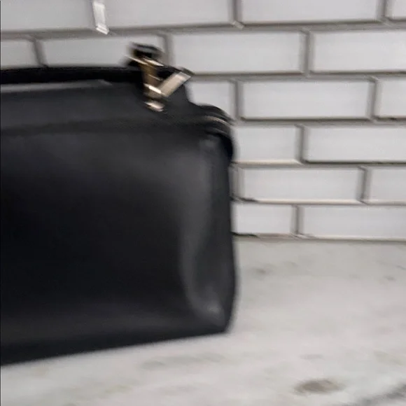 Fendi dot com dotcom black shoulder bag w blue clutch accent - Picture 4 of 13